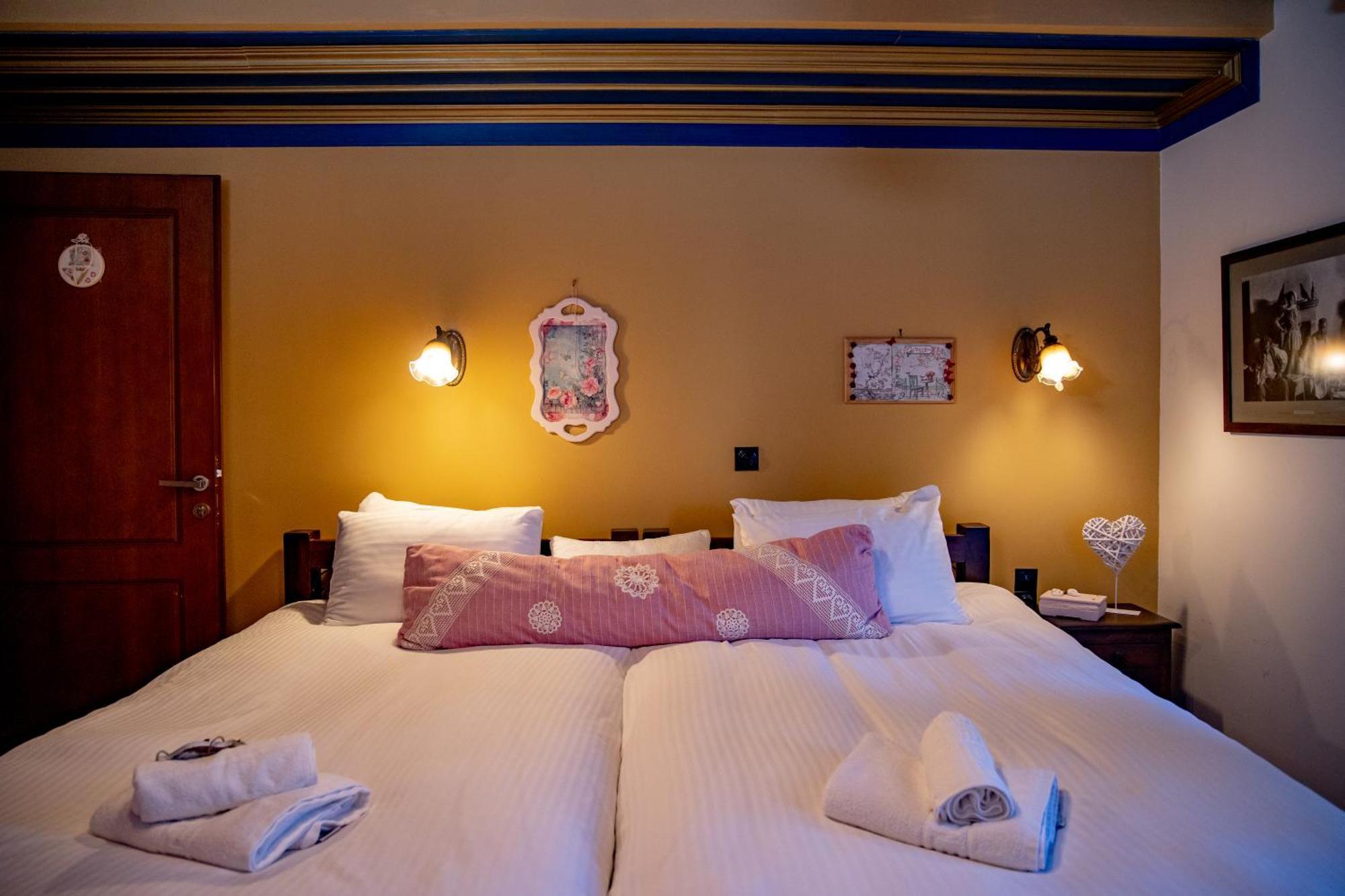 Arktouros Hotel Monodendri Esterno foto