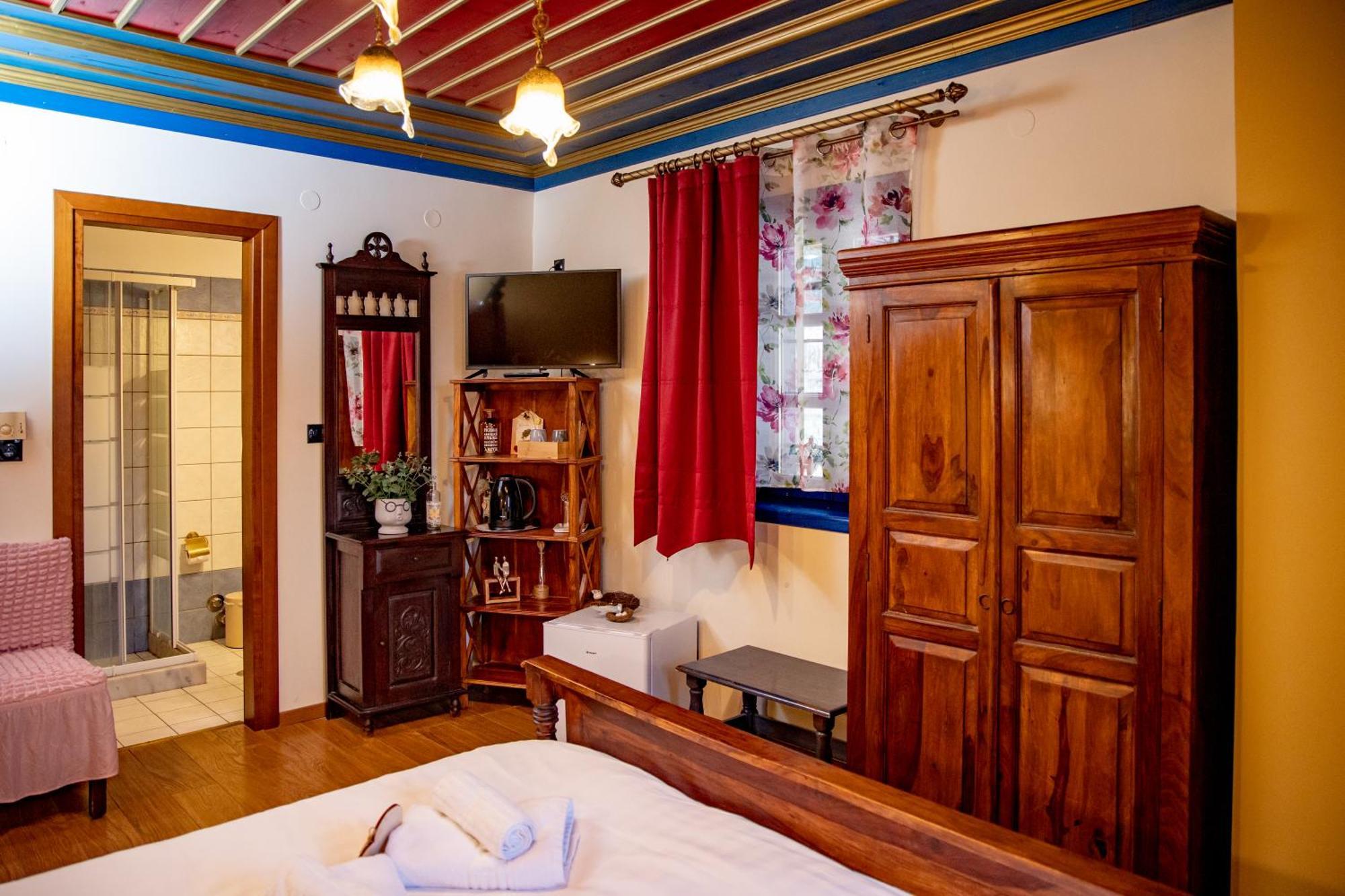 Arktouros Hotel Monodendri Esterno foto