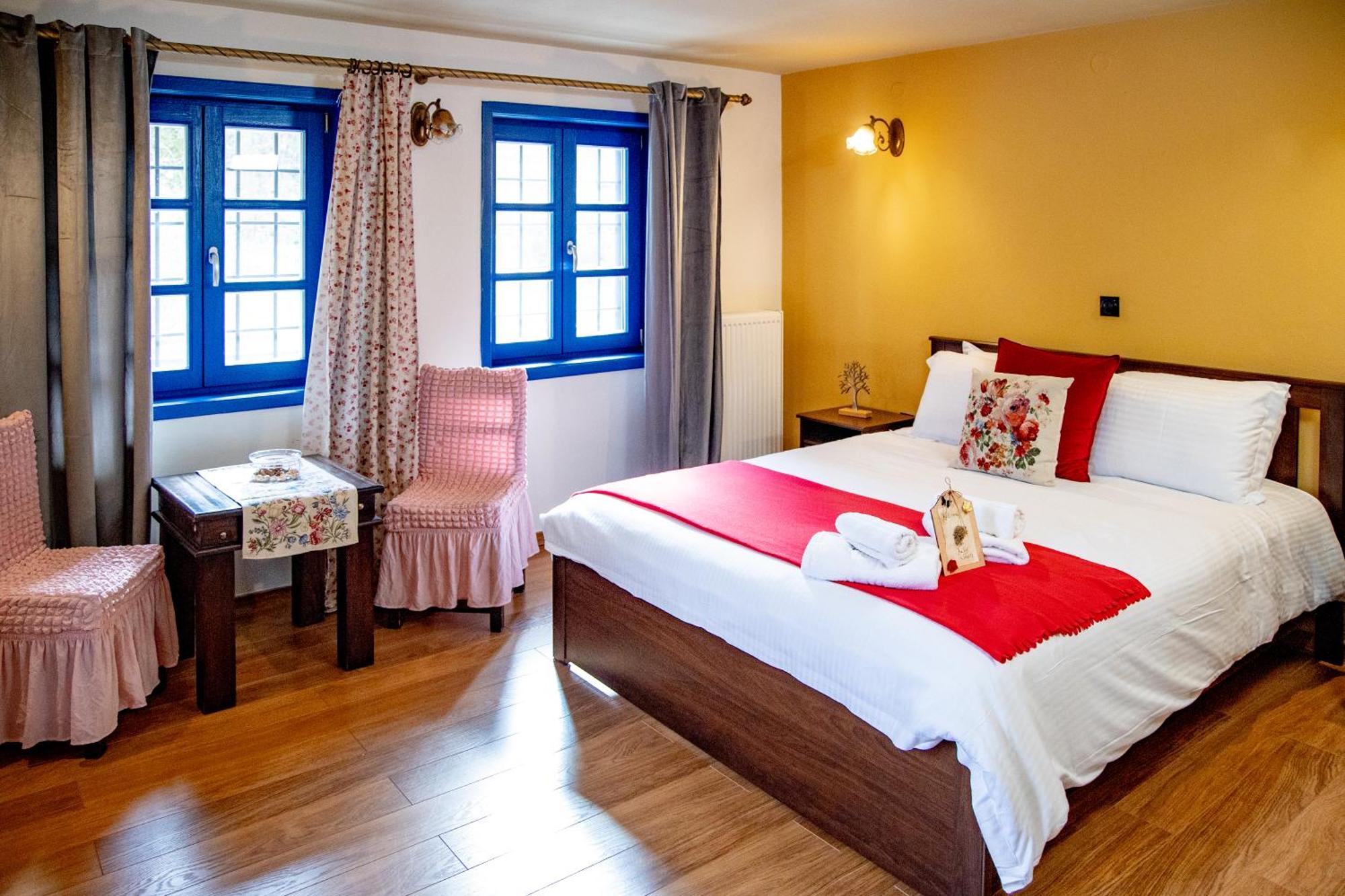 Arktouros Hotel Monodendri Esterno foto