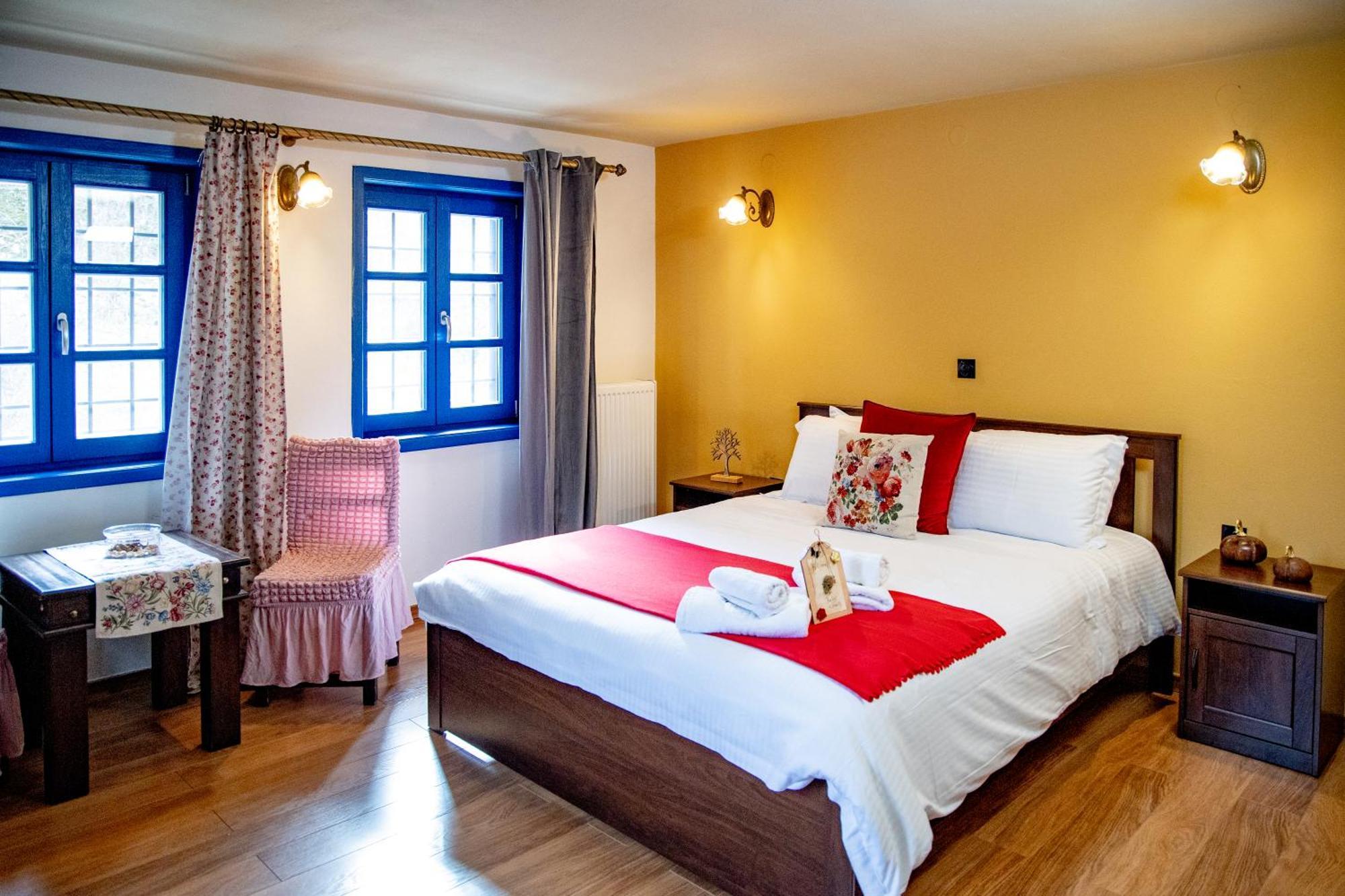 Arktouros Hotel Monodendri Esterno foto